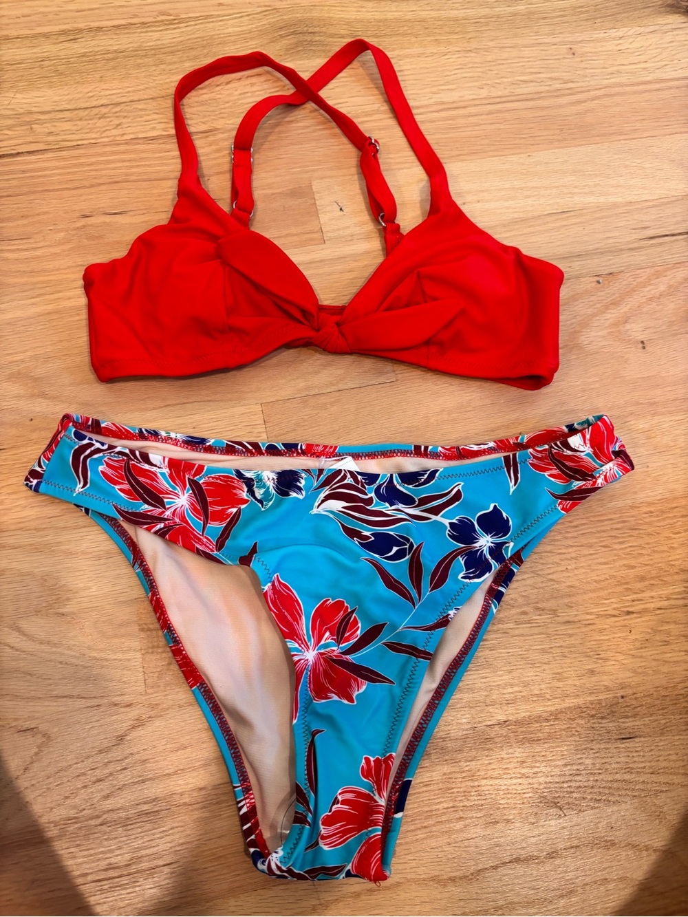 Cupshe Red Twist Bikini Top with Blue Floral Print Bottom